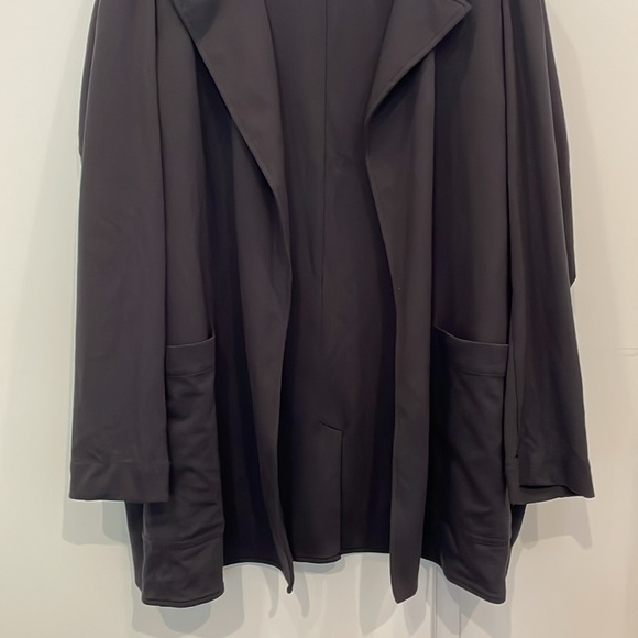 Athleta Black Eastbound Boyfriend Blazer - Picture 5 of 8